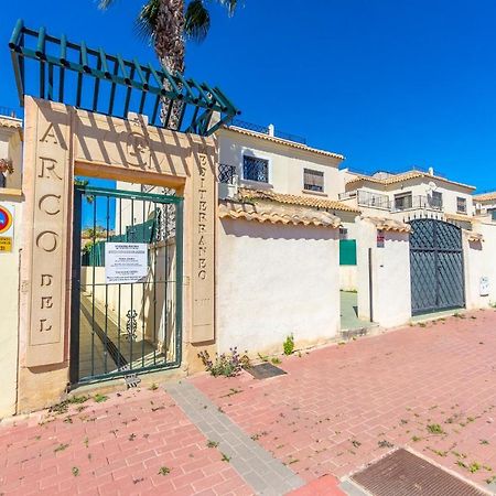 Fh Mediterraneo Torrevieja Kültér fotó