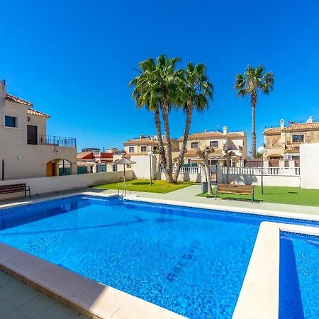 Fh Mediterraneo Torrevieja Kültér fotó