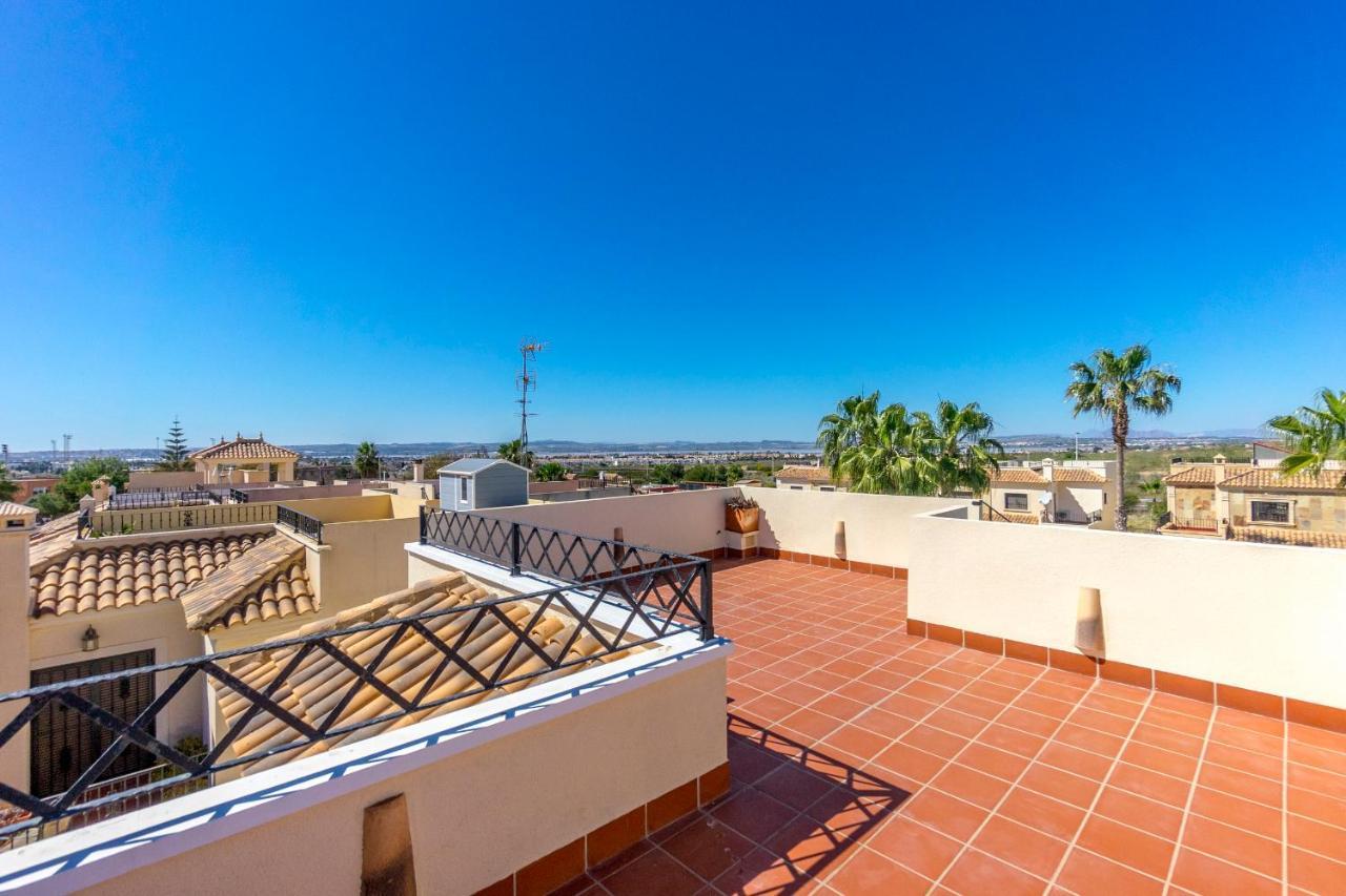Fh Mediterraneo Torrevieja Kültér fotó